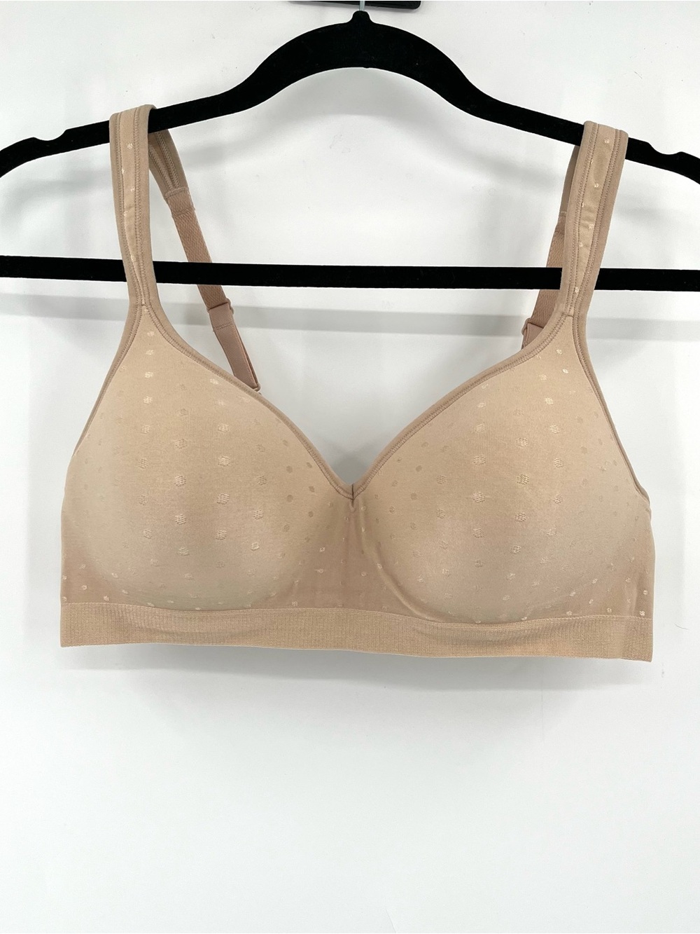 BALI Comfort Revolution Wireless Bra 36C Nude Tan No Wire DF3463 Polka Dot Dots